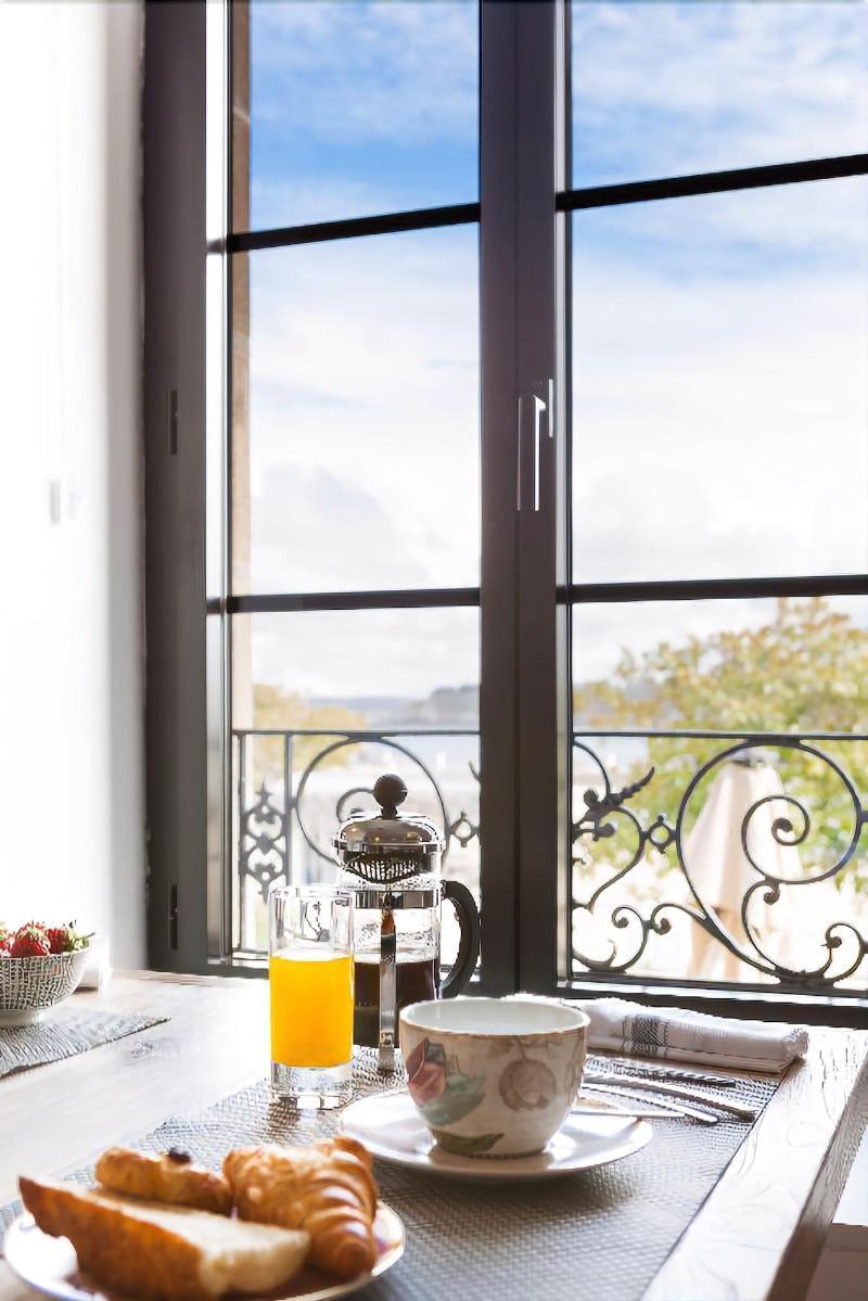 Hotel Du Port Locquirec Εξωτερικό φωτογραφία